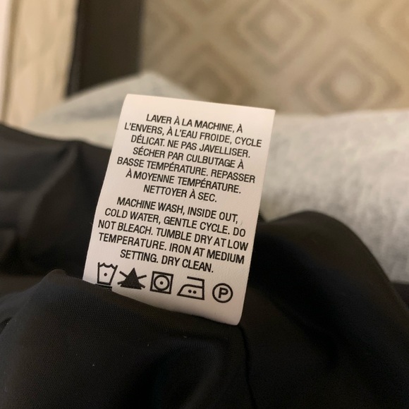 Reitmans (Women’s Coat) - Picture 7 of 7